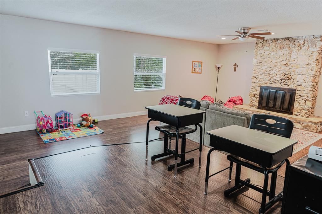 For Sale: $350,000 (3 beds, 2 baths, 2142 Square Feet)