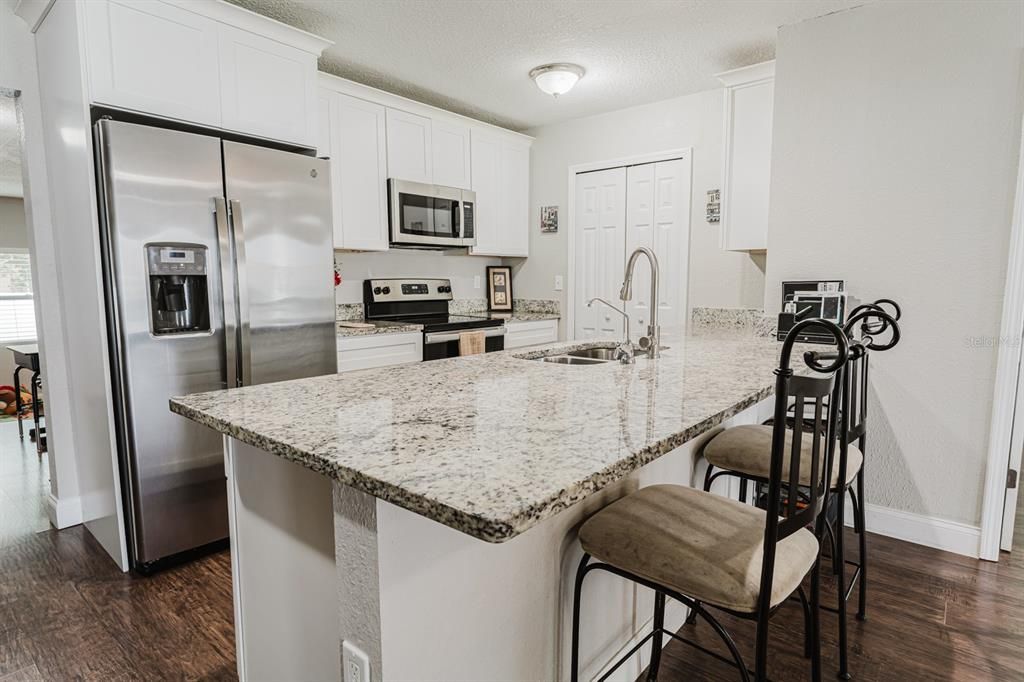 For Sale: $350,000 (3 beds, 2 baths, 2142 Square Feet)