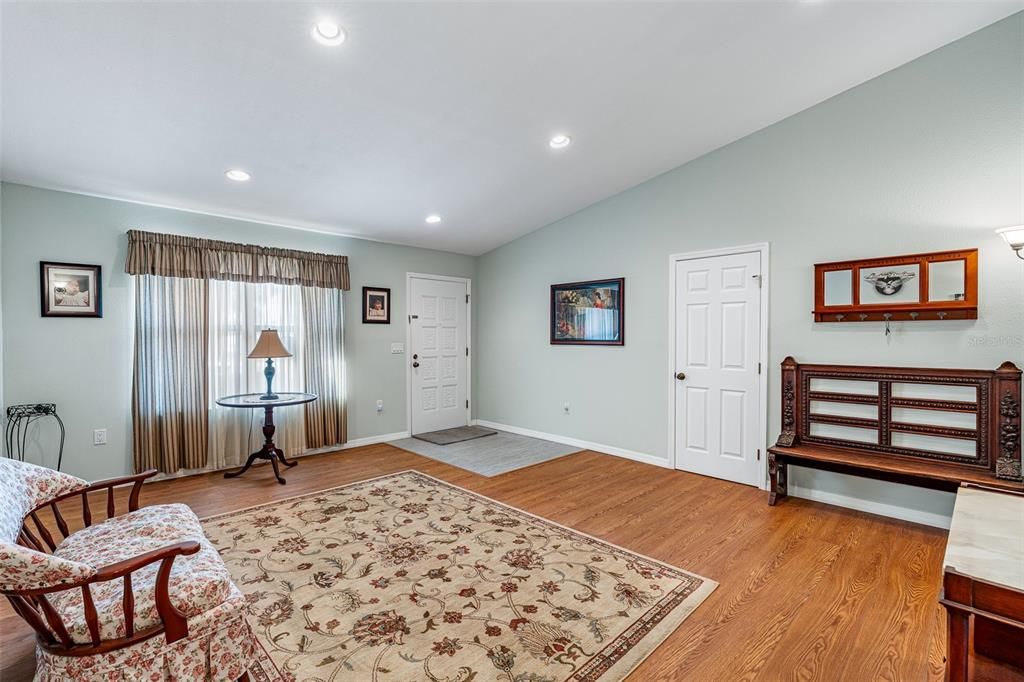 For Sale: $609,000 (3 beds, 2 baths, 2181 Square Feet)