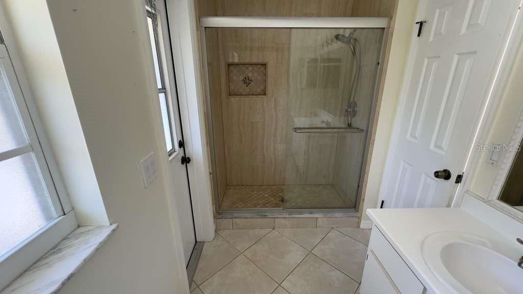 出租: $3,450 (3 贝兹, 2 浴室, 2051 平方英尺)