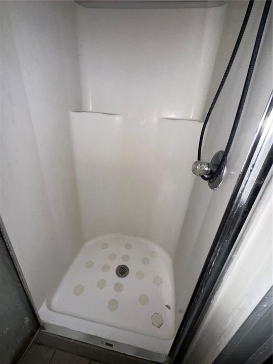 For Sale: $194,900 (2 beds, 2 baths, 936 Square Feet)