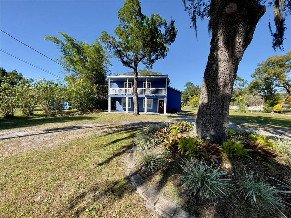 出租: $2,325 (4 贝兹, 3 浴室, 1668 平方英尺)