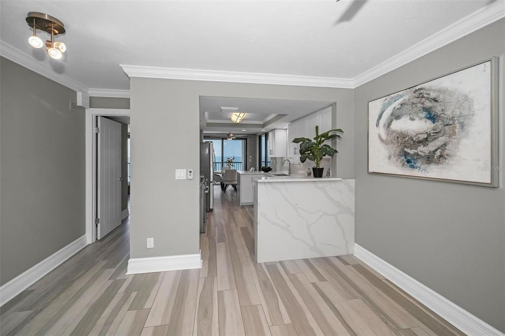 待售: $1,175,000 (2 贝兹, 2 浴室, 1840 平方英尺)