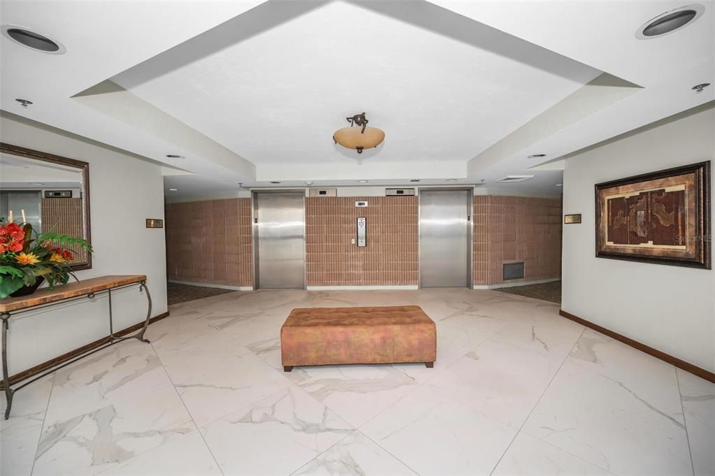 待售: $1,175,000 (2 贝兹, 2 浴室, 1840 平方英尺)