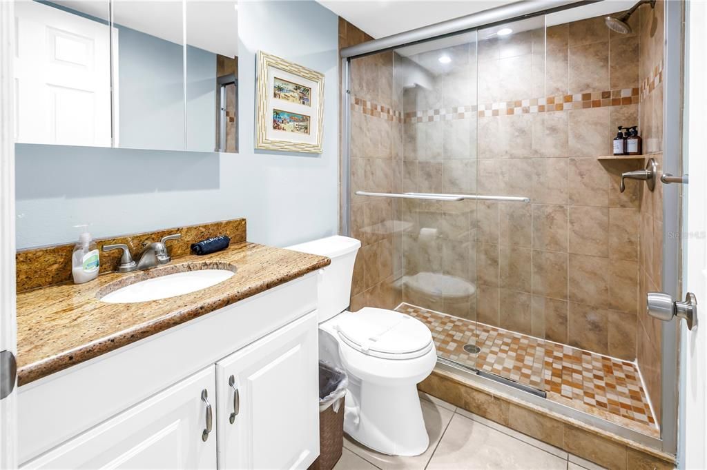 For Sale: $899,000 (3 beds, 2 baths, 1180 Square Feet)