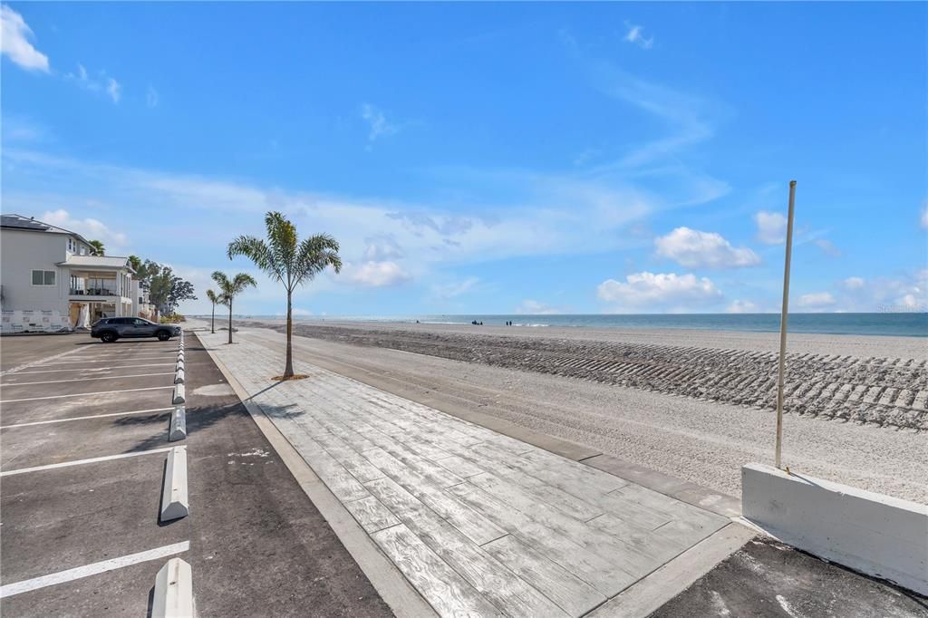 For Sale: $899,000 (3 beds, 2 baths, 1180 Square Feet)