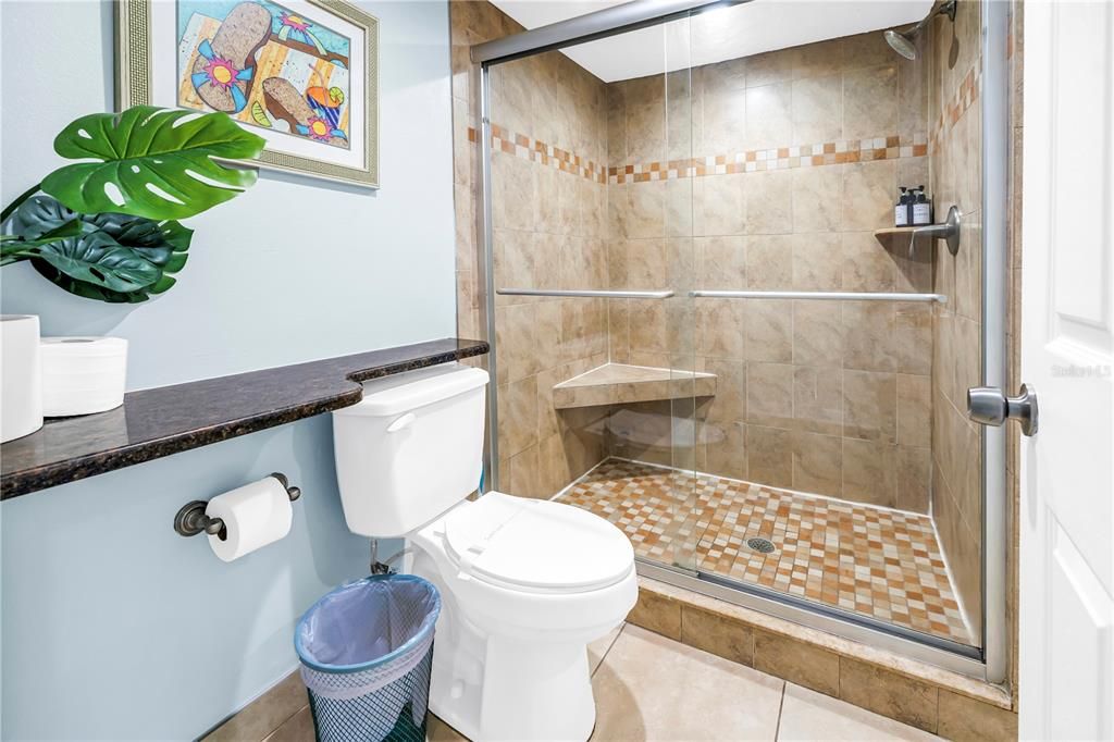 For Sale: $899,000 (3 beds, 2 baths, 1180 Square Feet)