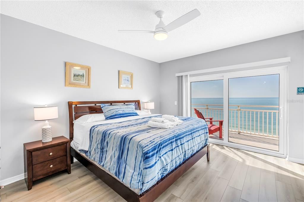 For Sale: $899,000 (3 beds, 2 baths, 1180 Square Feet)