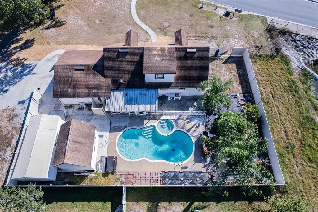 待售: $490,000 (5 贝兹, 3 浴室, 2164 平方英尺)