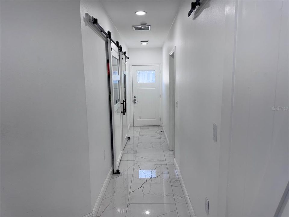 待售: $490,000 (5 贝兹, 3 浴室, 2164 平方英尺)