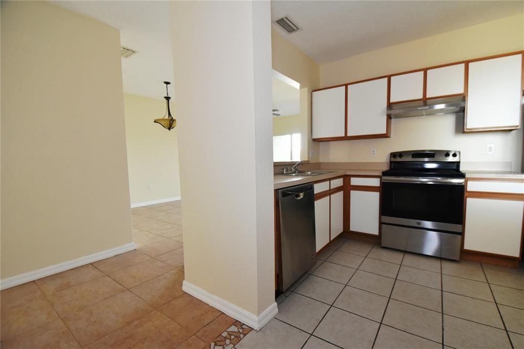 For Sale: $174,900 (3 beds, 2 baths, 1151 Square Feet)