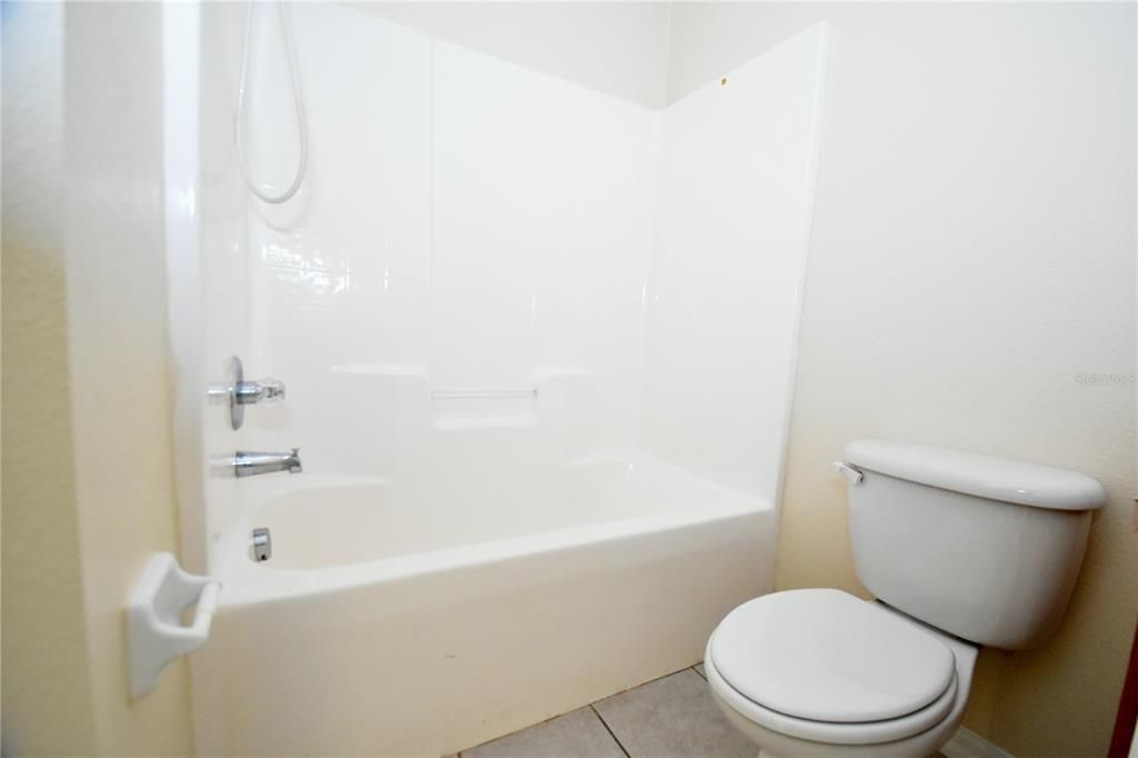 For Sale: $174,900 (3 beds, 2 baths, 1151 Square Feet)