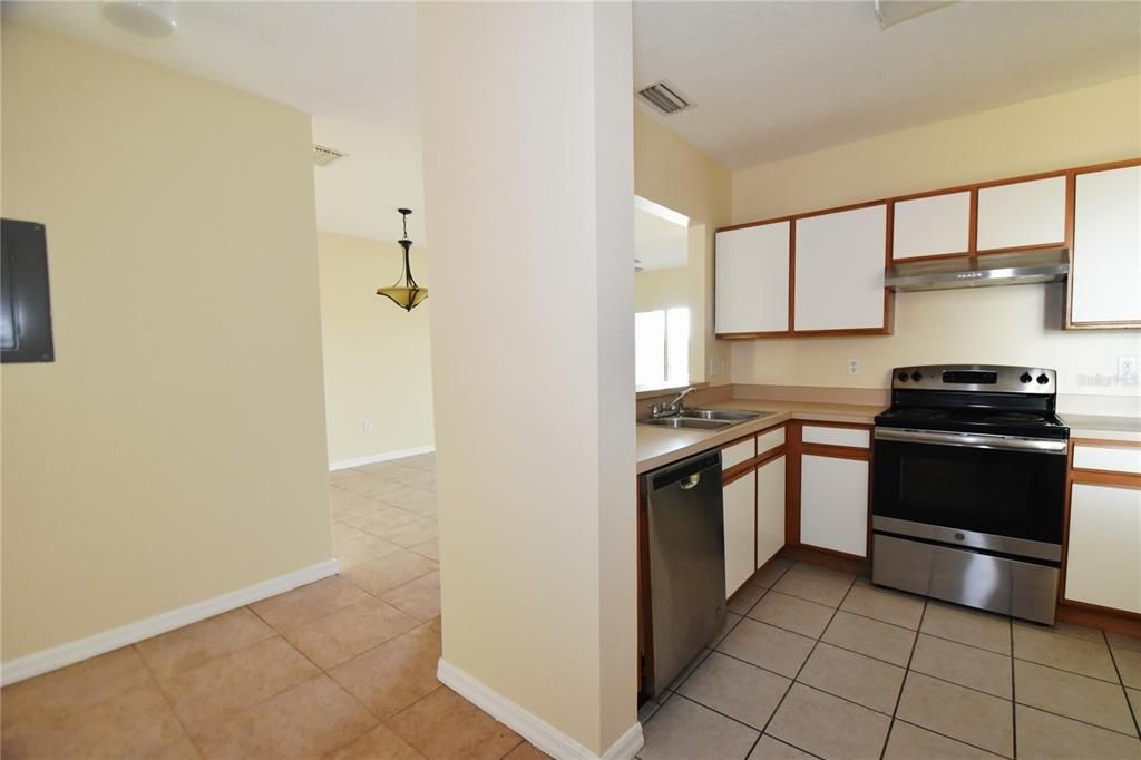 For Sale: $174,900 (3 beds, 2 baths, 1151 Square Feet)