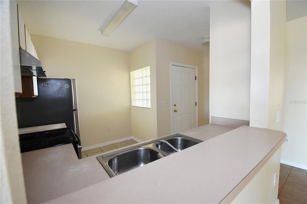 For Sale: $174,900 (3 beds, 2 baths, 1151 Square Feet)