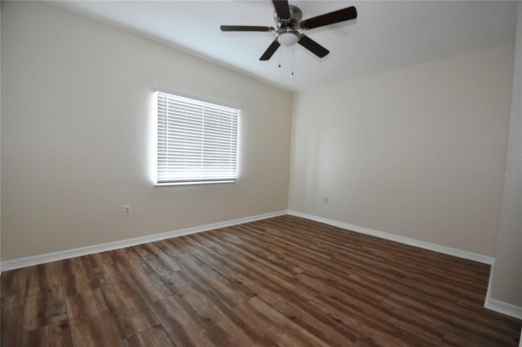 For Sale: $174,900 (3 beds, 2 baths, 1151 Square Feet)