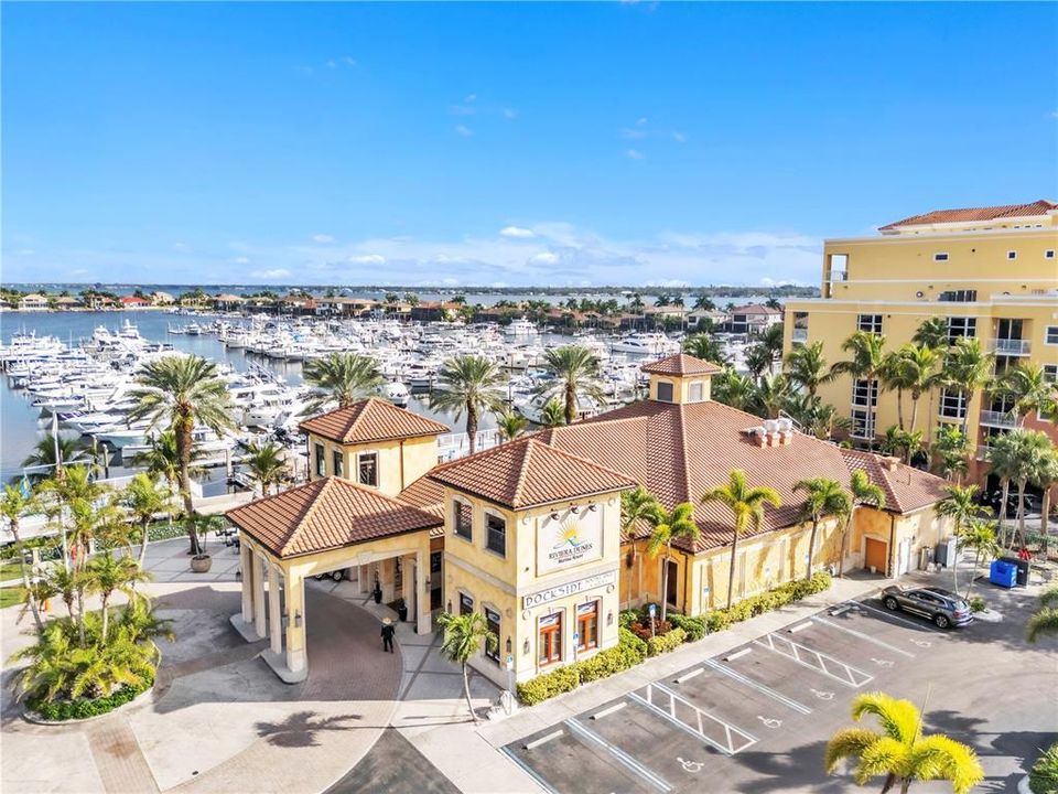 En Venta: $2,500,000 (4 camas, 4 baños, 4775 Pies cuadrados)