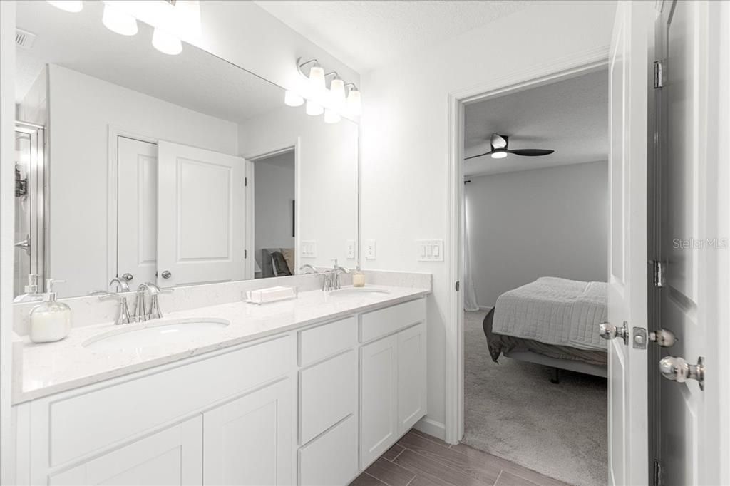 For Sale: $341,000 (4 beds, 3 baths, 2170 Square Feet)