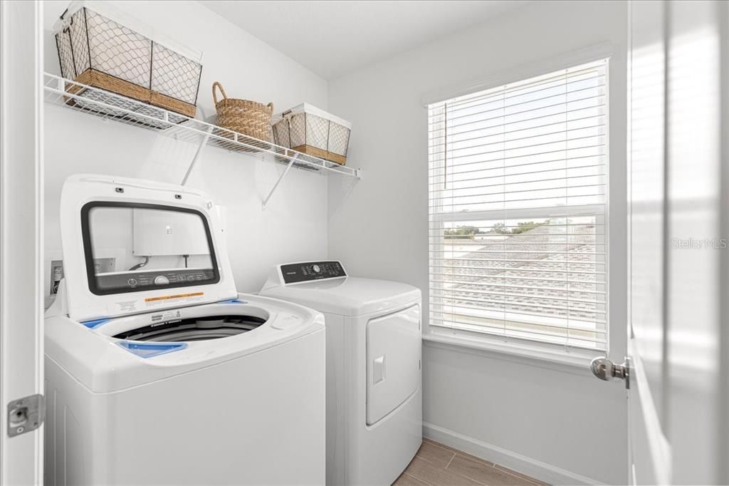 For Sale: $341,000 (4 beds, 3 baths, 2170 Square Feet)