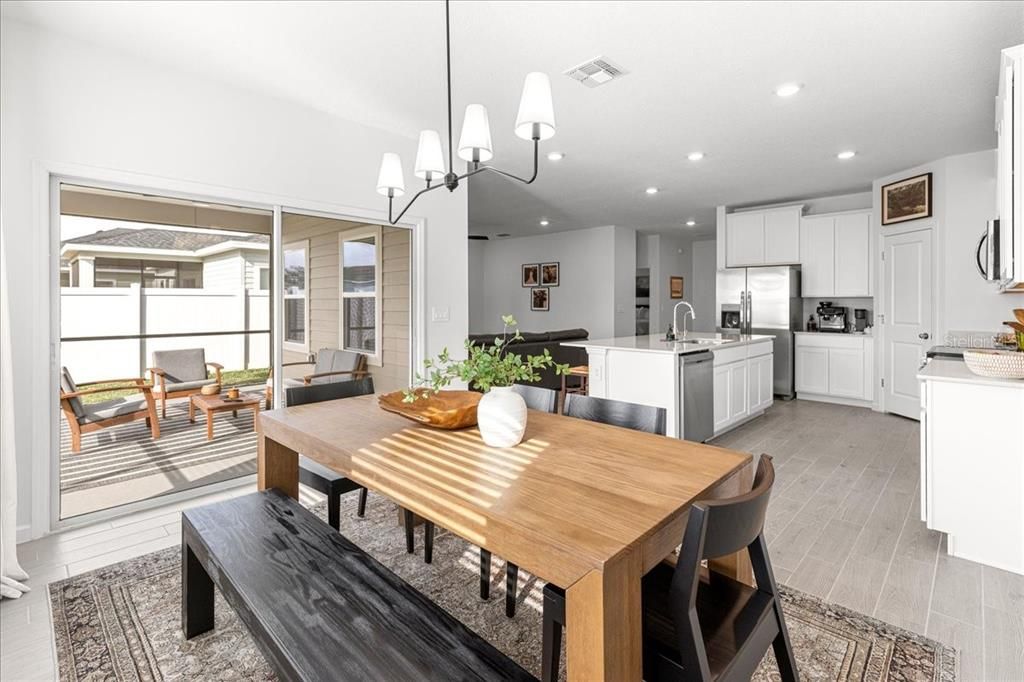 For Sale: $341,000 (4 beds, 3 baths, 2170 Square Feet)