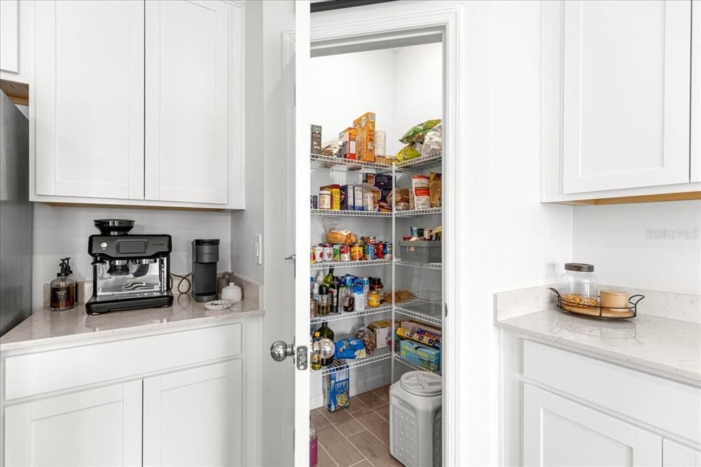 For Sale: $341,000 (4 beds, 3 baths, 2170 Square Feet)