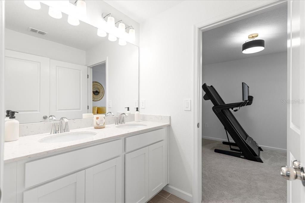 For Sale: $341,000 (4 beds, 3 baths, 2170 Square Feet)