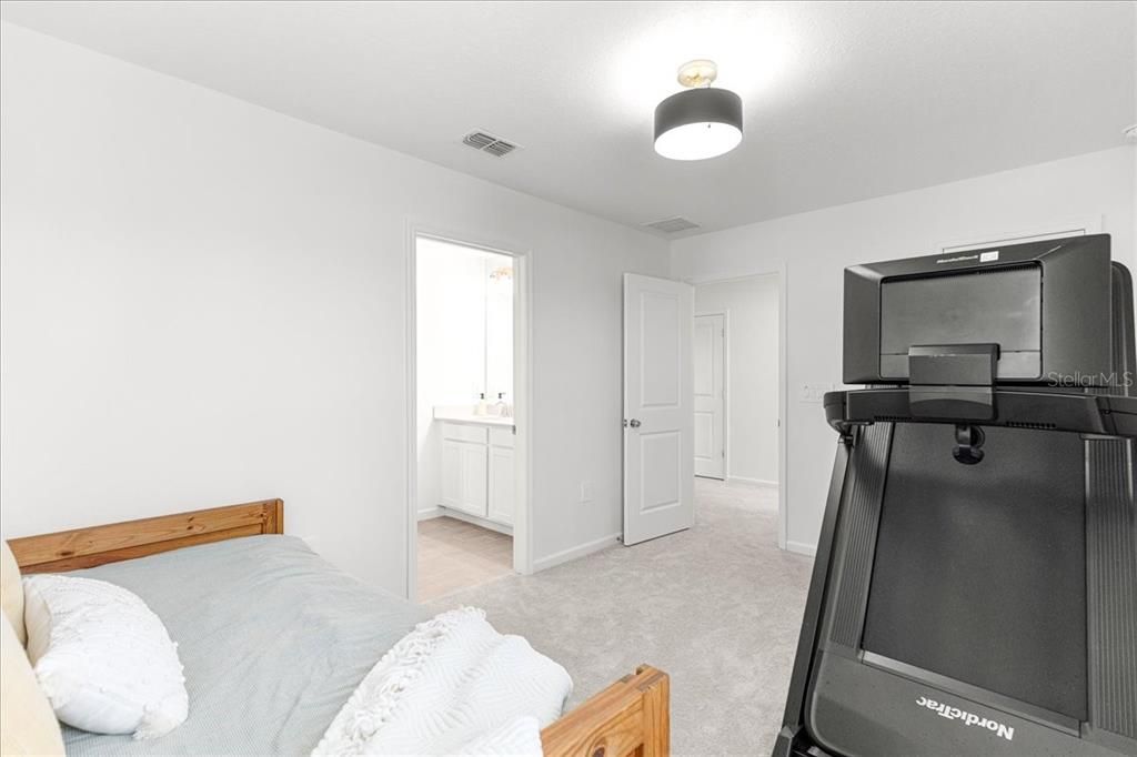 For Sale: $341,000 (4 beds, 3 baths, 2170 Square Feet)