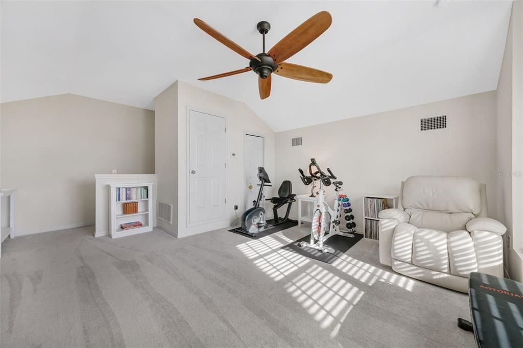 En Venta: $524,900 (4 camas, 3 baños, 2786 Pies cuadrados)