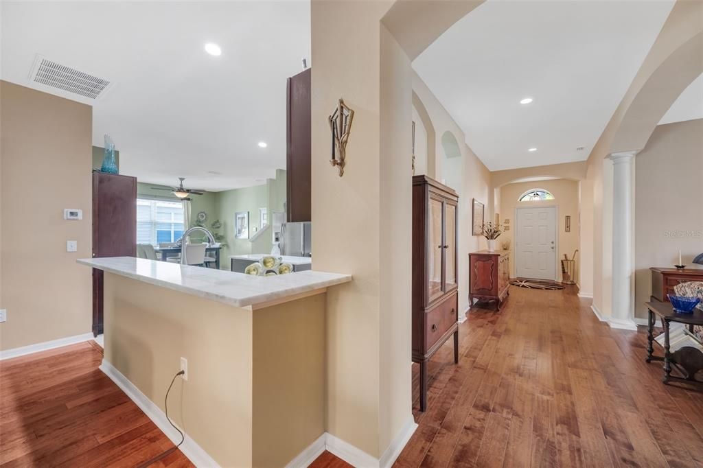 En Venta: $524,900 (4 camas, 3 baños, 2786 Pies cuadrados)