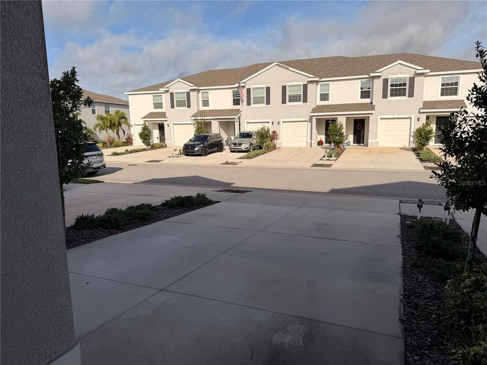 В аренду: $2,250 (3 спален, 2 ванн, 1673 Квадратных фут)