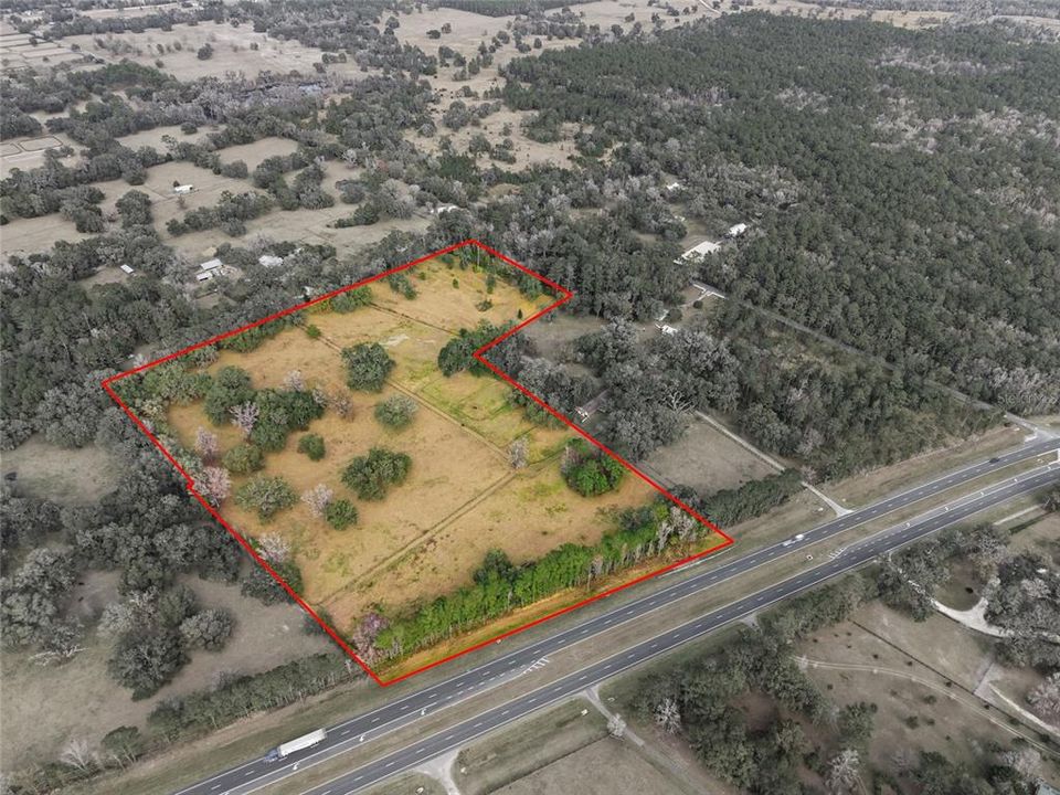На продажу: $1,746,000 (18.00 acres)