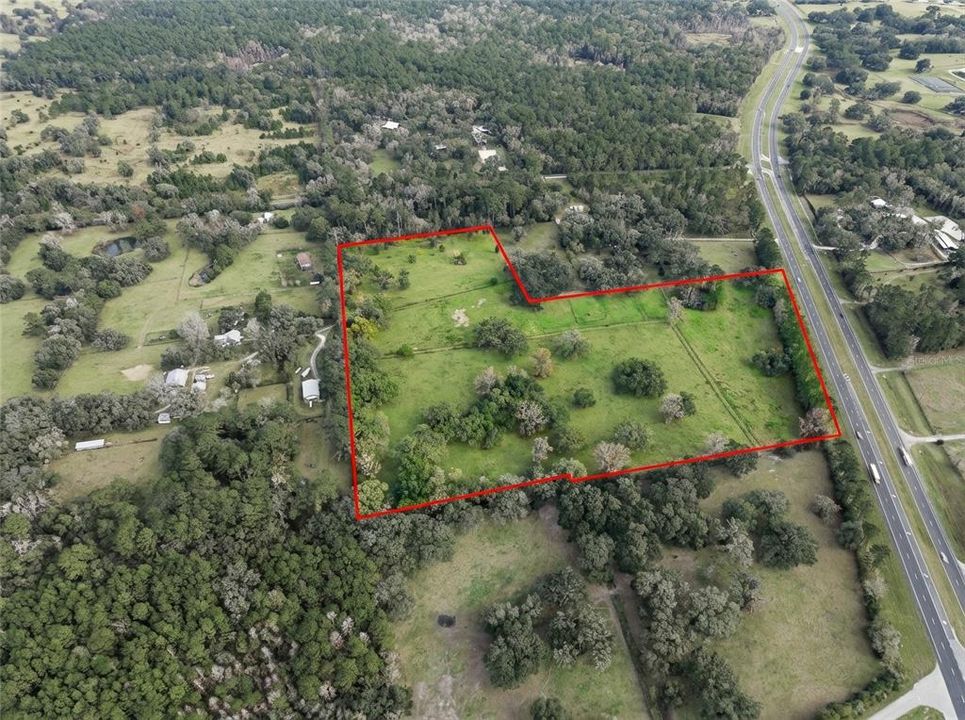 На продажу: $1,746,000 (18.00 acres)