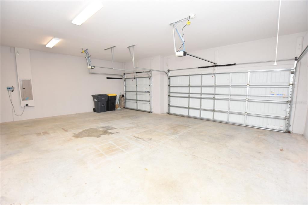 En Venta: $580,000 (4 camas, 3 baños, 2549 Pies cuadrados)