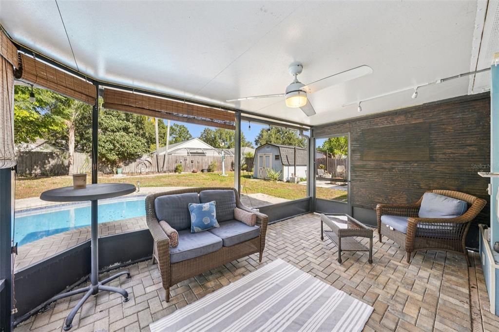 For Sale: $395,000 (3 beds, 2 baths, 1308 Square Feet)