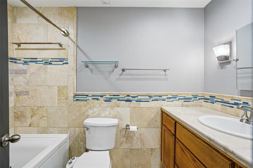 For Sale: $395,000 (3 beds, 2 baths, 1308 Square Feet)