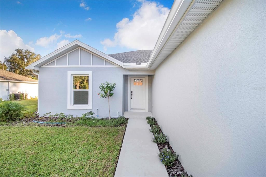 For Sale: $335,000 (3 beds, 2 baths, 1545 Square Feet)