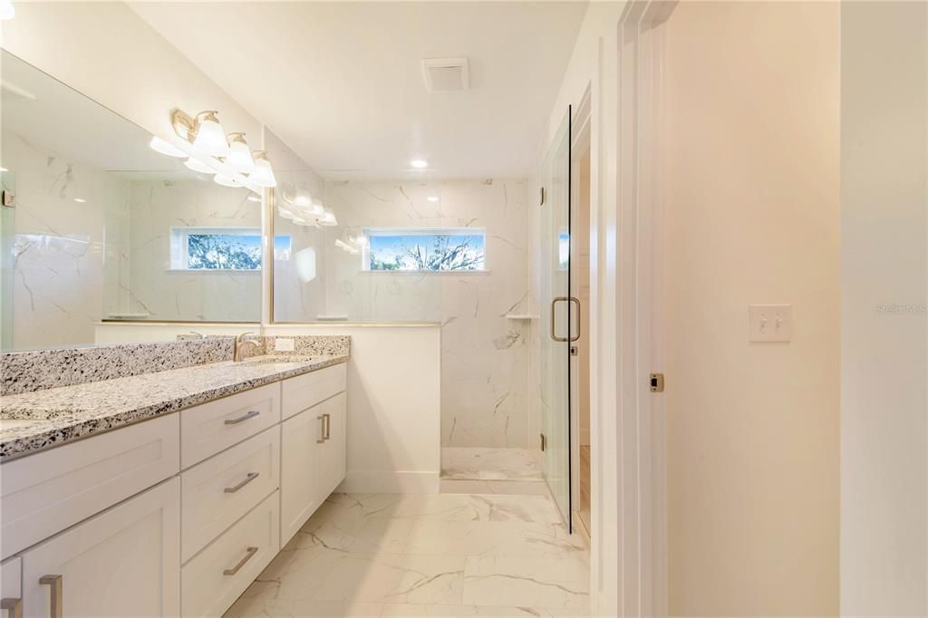 For Sale: $335,000 (3 beds, 2 baths, 1545 Square Feet)