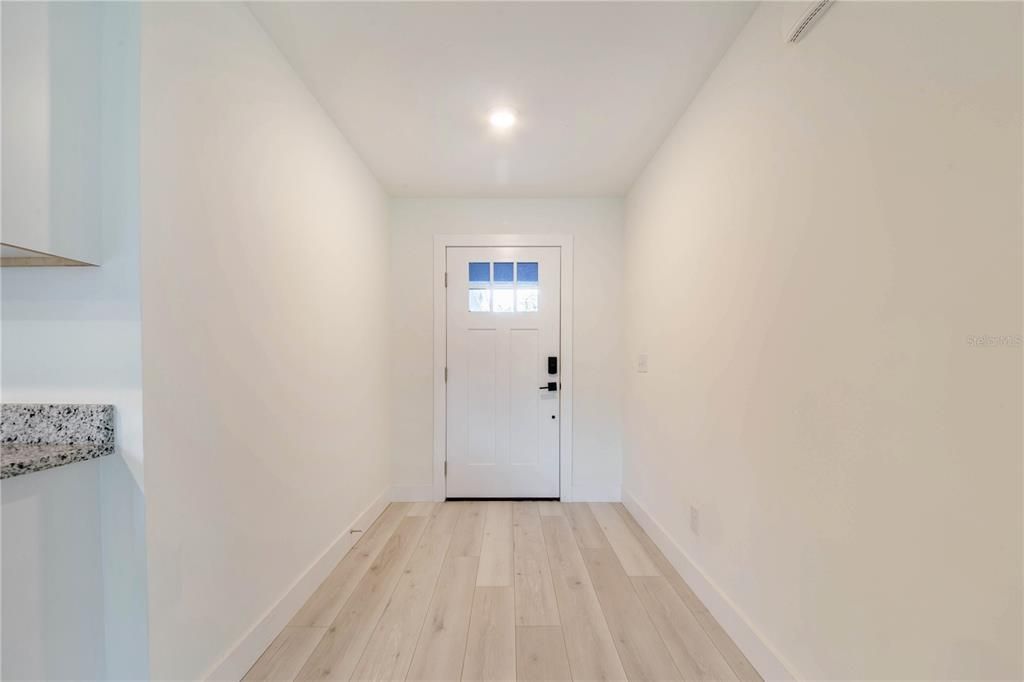 For Sale: $335,000 (3 beds, 2 baths, 1545 Square Feet)