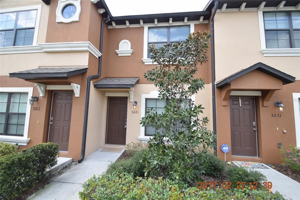 For Rent: $1,675 (2 beds, 2 baths, 1056 Square Feet)
