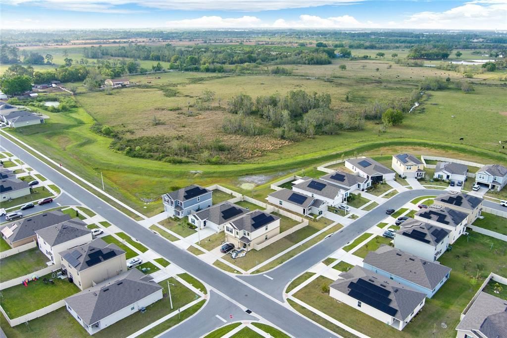 На продажу: $350,000 (5 спален, 2 ванн, 2274 Квадратных фут)