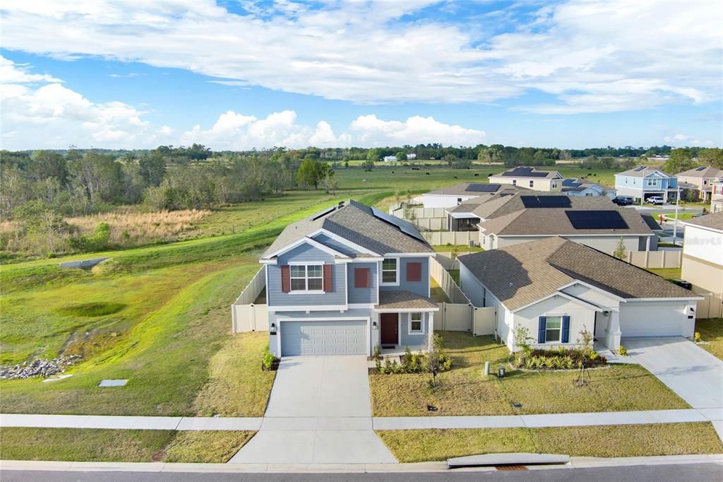 На продажу: $350,000 (5 спален, 2 ванн, 2274 Квадратных фут)