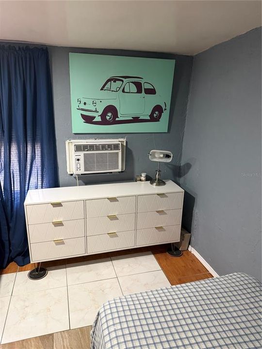 En Renta: $650 (0 camas, 1 baños, 100 Pies cuadrados)