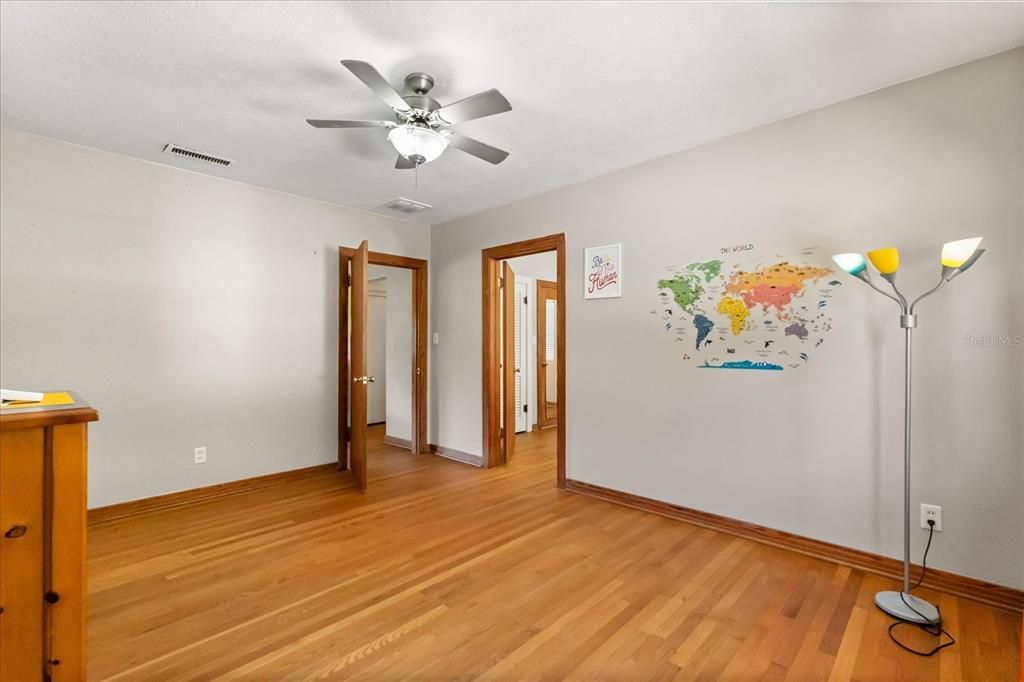 For Sale: $1,300,000 (3 beds, 2 baths, 2171 Square Feet)