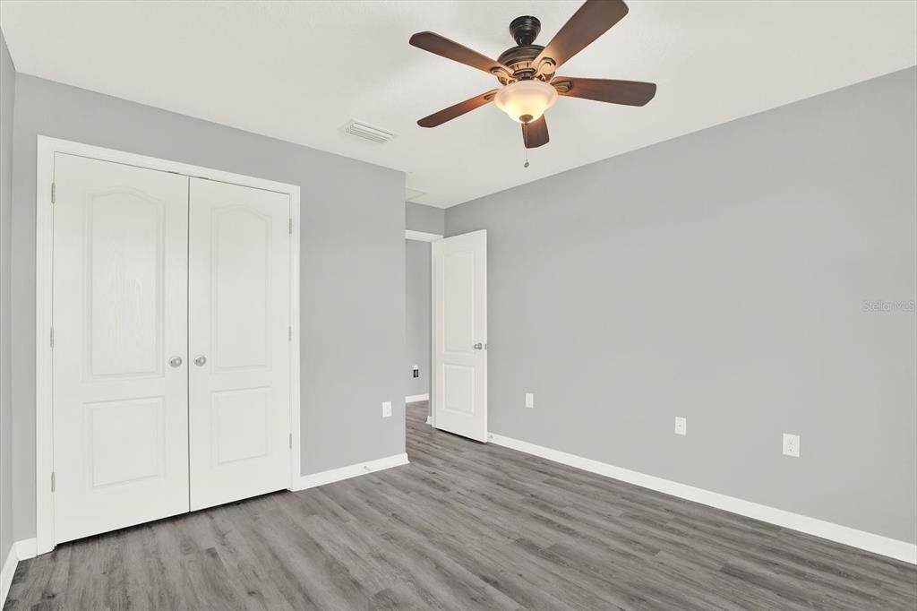 En Venta: $740,000 (4 camas, 2 baños, 2488 Pies cuadrados)