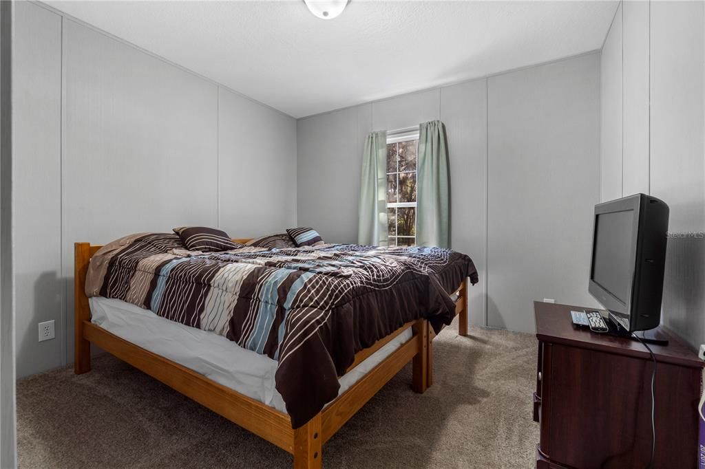 На продажу: $240,000 (3 спален, 2 ванн, 1512 Квадратных фут)