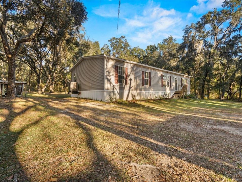 На продажу: $240,000 (3 спален, 2 ванн, 1512 Квадратных фут)