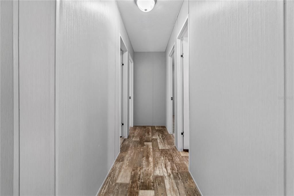 На продажу: $240,000 (3 спален, 2 ванн, 1512 Квадратных фут)