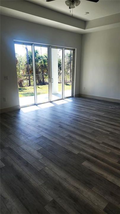 出租: $2,500 (4 贝兹, 2 浴室, 1840 平方英尺)