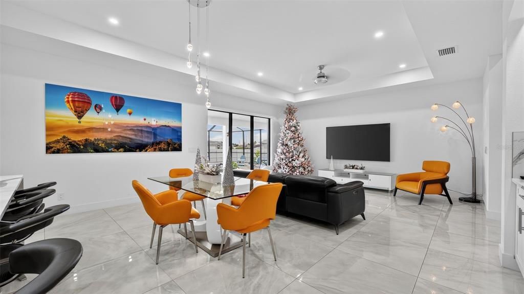 На продажу: $625,000 (4 спален, 3 ванн, 2102 Квадратных фут)