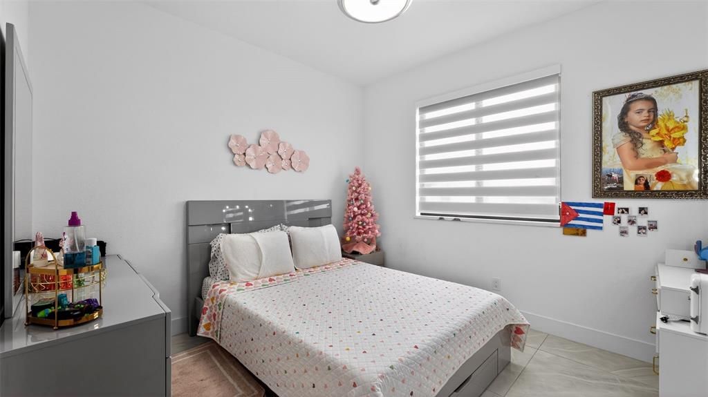 На продажу: $625,000 (4 спален, 3 ванн, 2102 Квадратных фут)