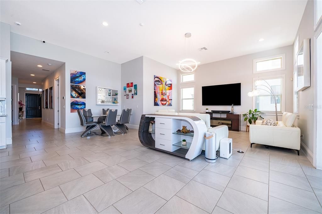 For Sale: $1,360,000 (4 beds, 4 baths, 3170 Square Feet)